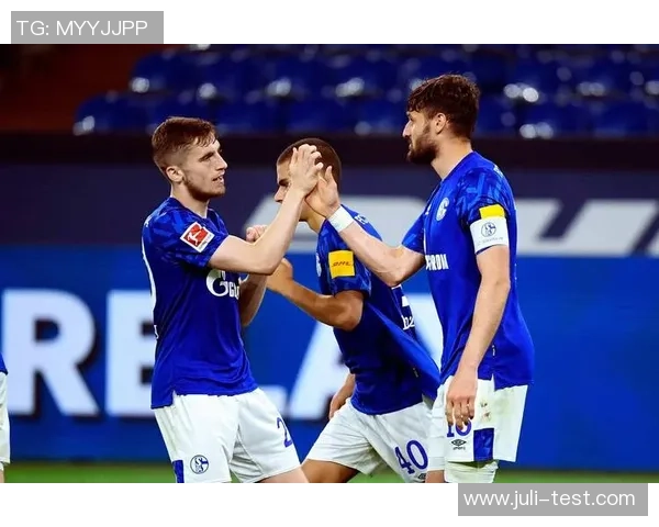 多蒙特与史特加激战在即谁能在德甲赛场上笑到最后