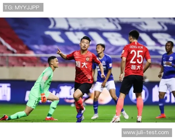 恒大与鹿岛精彩对决视频直播全程回顾与分析